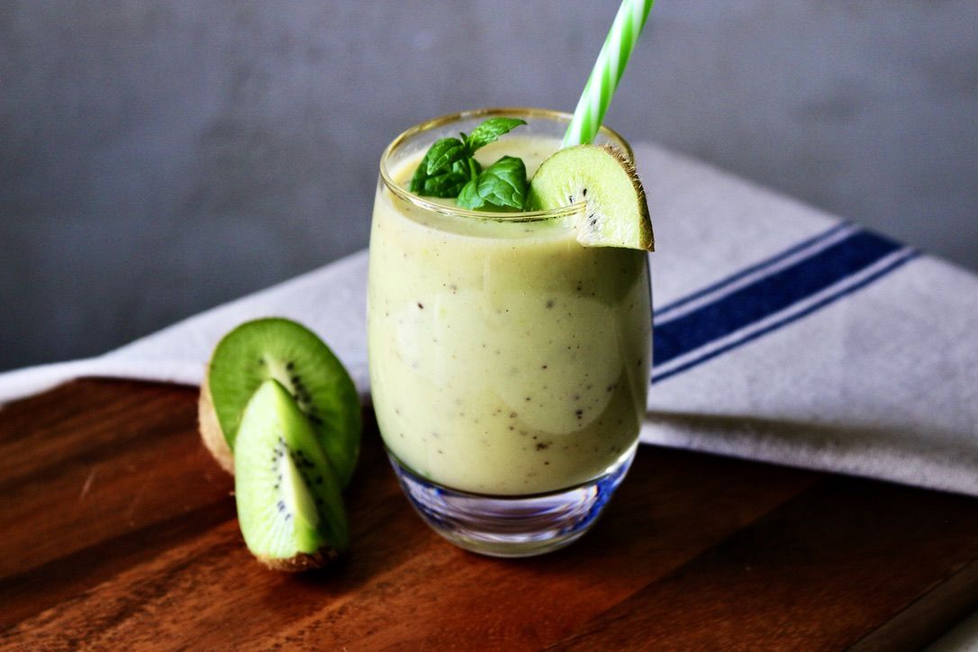 Kiwi & banana smoothie